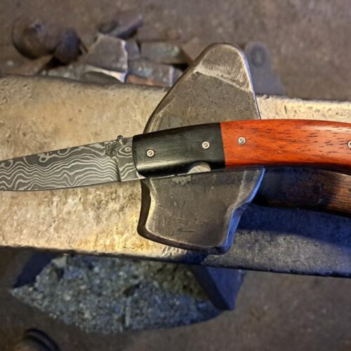 Couteau Pliant en Damas avec Manche en Ébène et Padouk