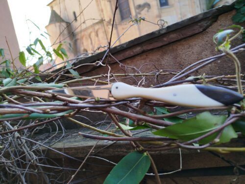Couteau Droit Manche en Os et Ébène – Forme de Cigogne – Image 2