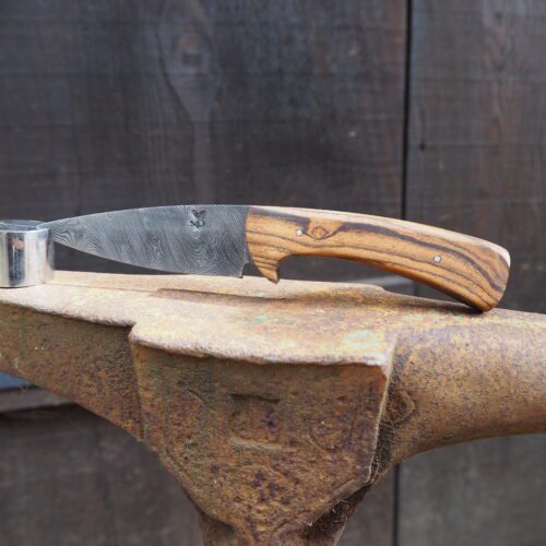 Couteau droit damas torsadé, manche en bocote