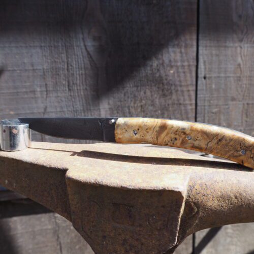 Couteau pliant en damas et manche en loupe d’amboine