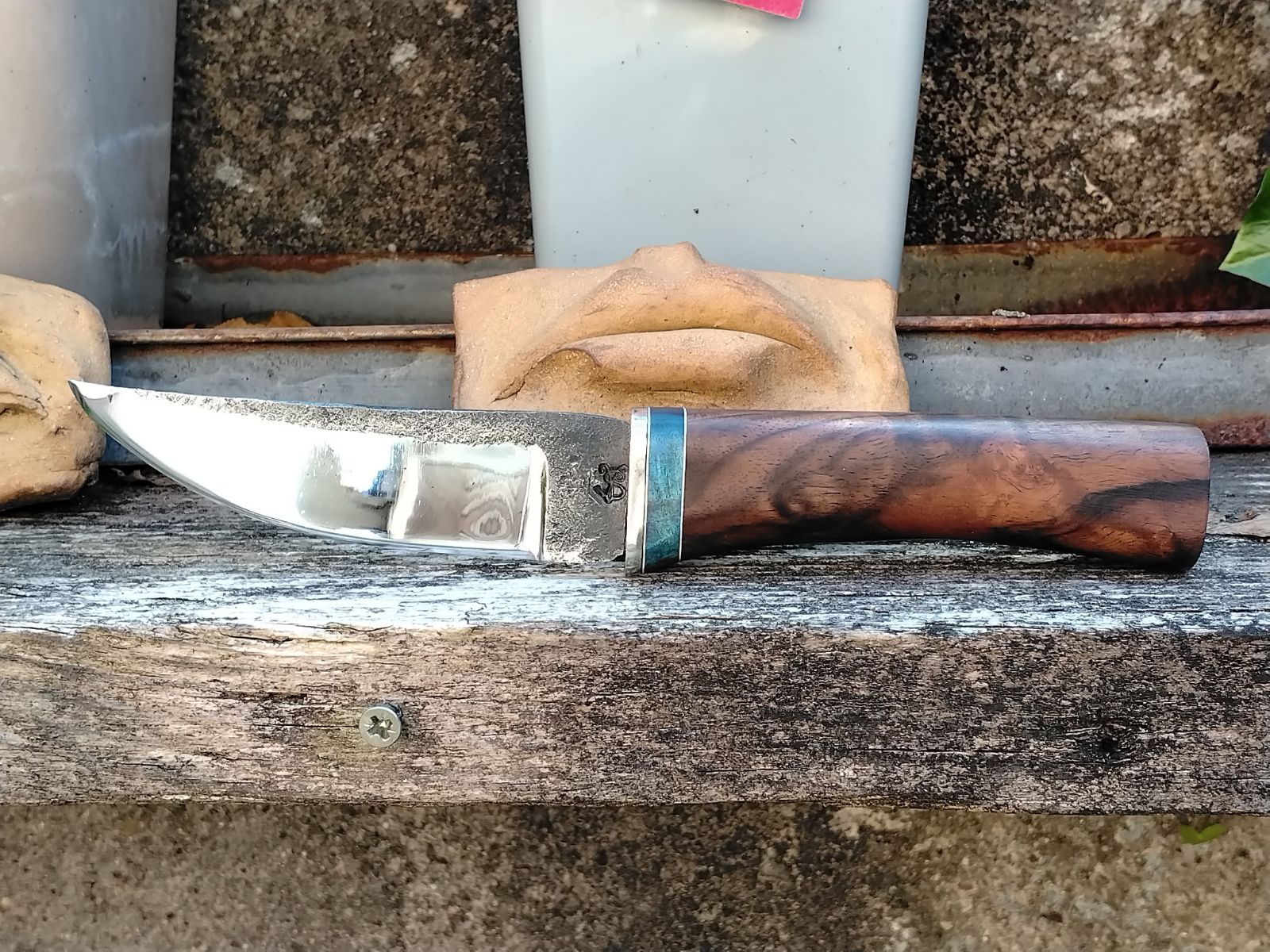 Acier 90mcv8 brut de forge manche laiton érable teinté stabilisé et cocobolo – Image 3
