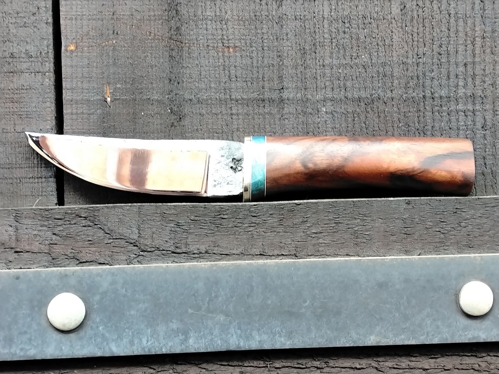 Acier 90mcv8 brut de forge manche laiton érable teinté stabilisé et cocobolo – Image 2